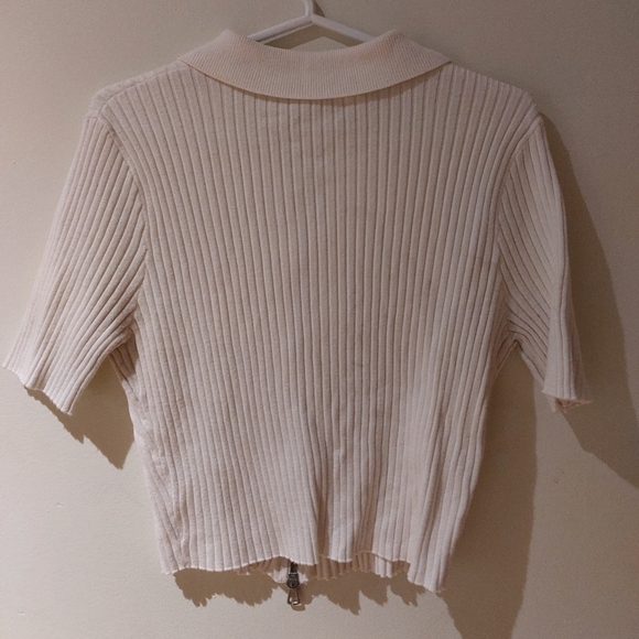 TWIK-White Women's Crop Top Zipper two way - Picture 6 of 6